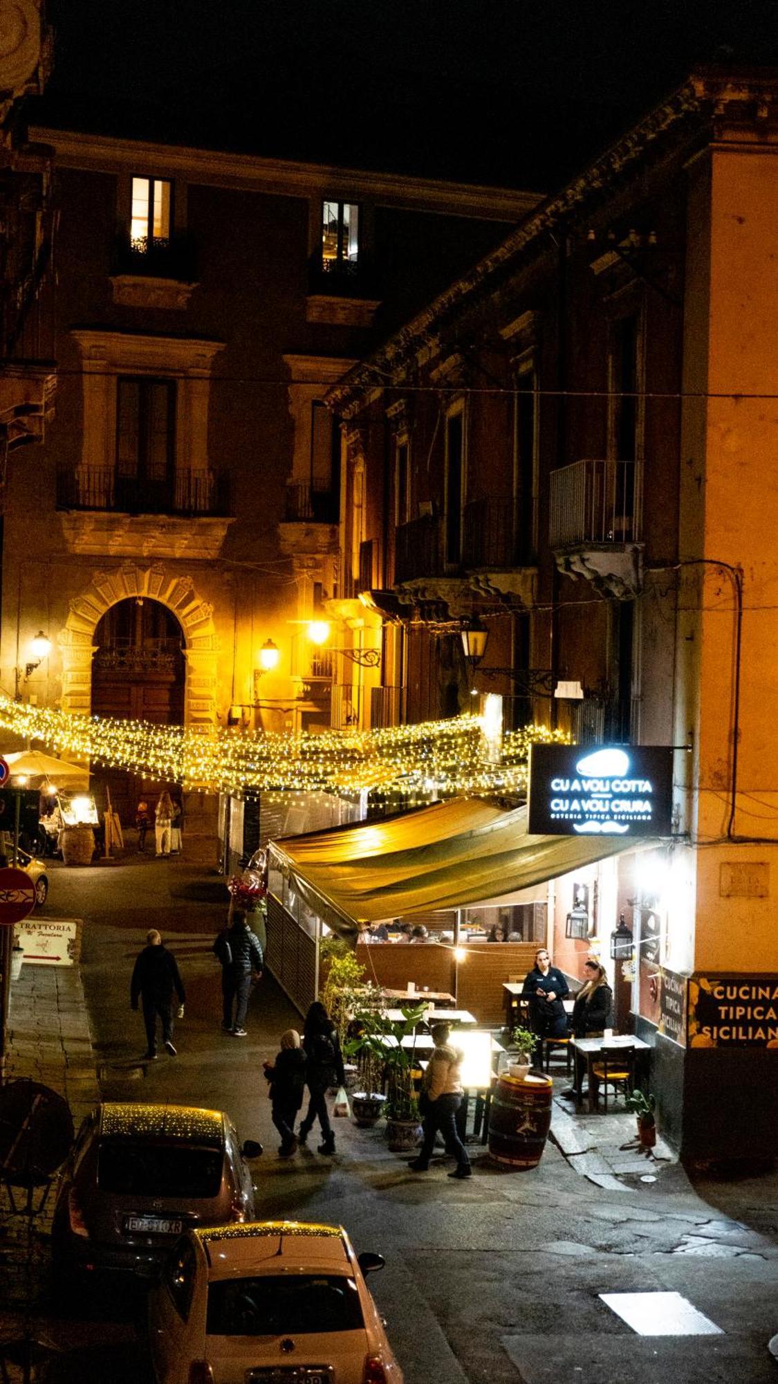 Notti D'Autore Suites CTA Exterior foto
